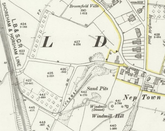 Map of Henfield sanpit showing tramway - 1896 OS c/o the National Library of Scotland