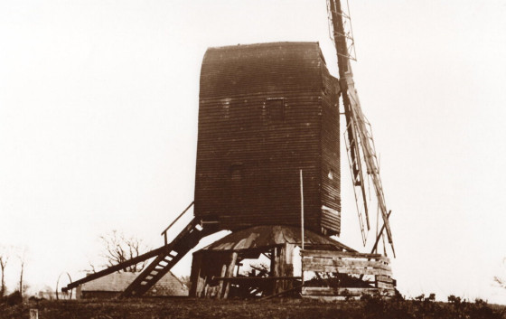 Black and white photo of Henfield Windmill circa 1900